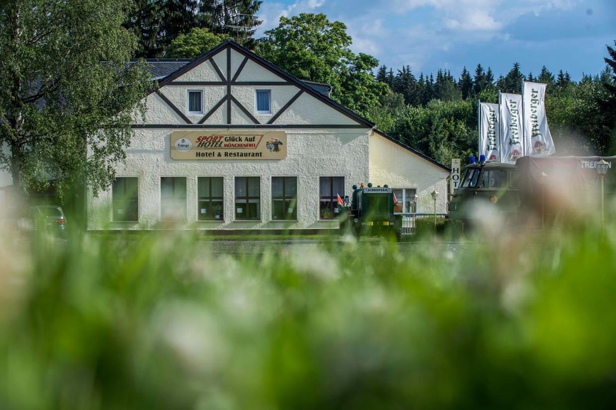Sporthotel Glueck Auf Moenchenfrei Brand-Erbisdorf Exterior foto