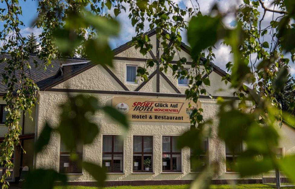 Sporthotel Glueck Auf Moenchenfrei Brand-Erbisdorf Exterior foto